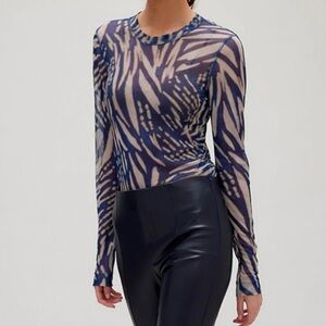 Fifteen‎ Twenty mesh long sleeve top size XS